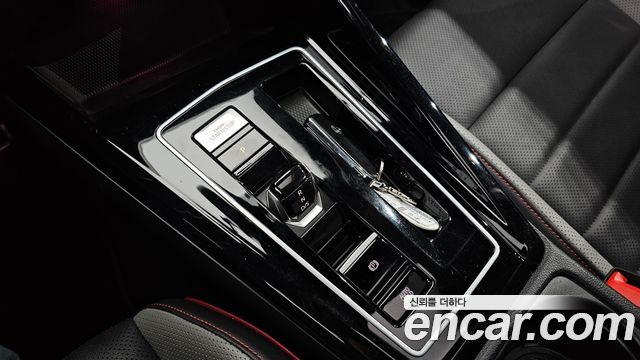 Volkswagen Golf 2024 — photo 12