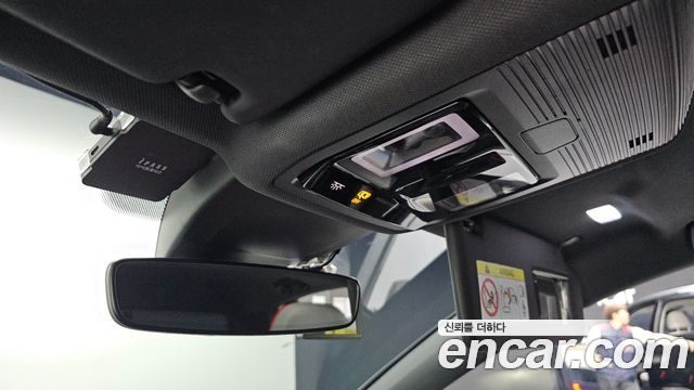 Volkswagen Golf 2024 — photo 24
