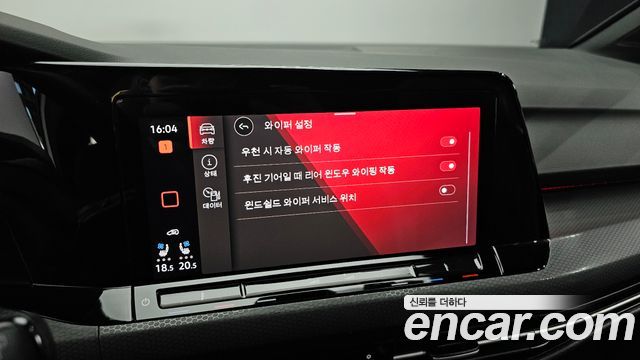 Volkswagen Golf 2024 — photo 34