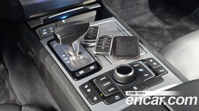 Genesis G80 2017 — photo 9