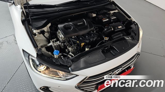 Hyundai AVANTE 2016 — photo 6