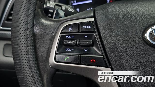 Hyundai AVANTE 2016 — photo 20
