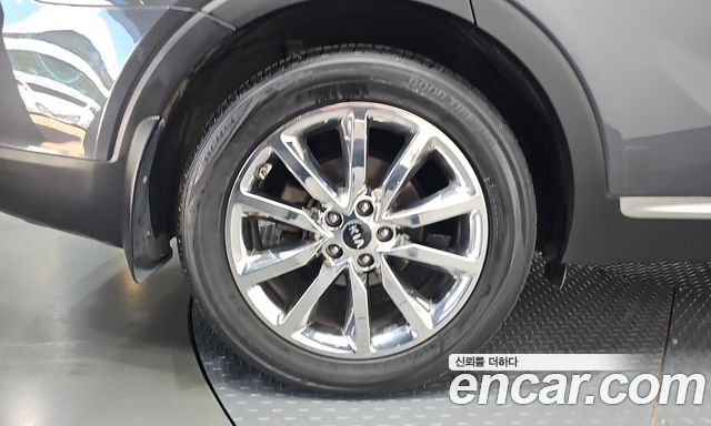 Kia Sorento 2015 — photo 37