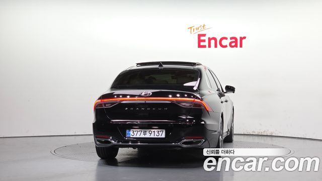 Hyundai Grandeur 2023 — photo 4