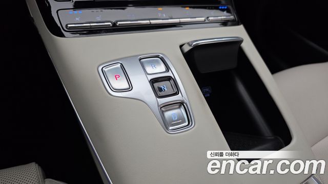 Hyundai Grandeur 2023 — photo 12