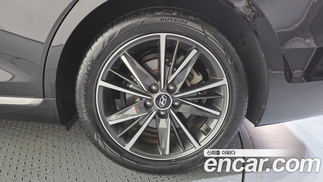 Hyundai Grandeur 2023 — photo 7