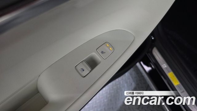 Hyundai Grandeur 2023 — photo 28