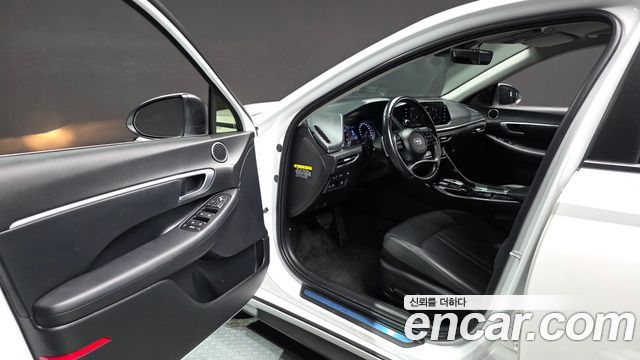 Hyundai Sonata 2020 — photo 13