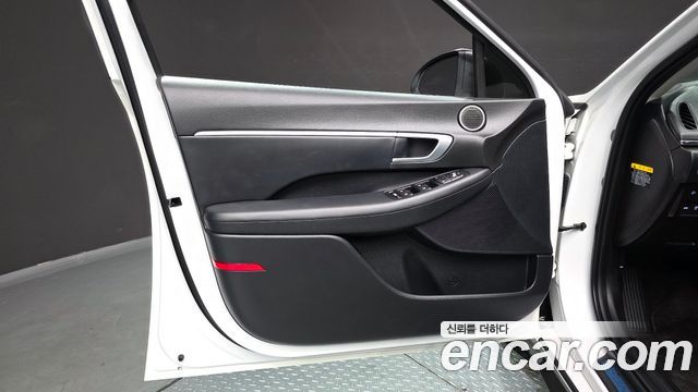 Hyundai Sonata 2020 — photo 14