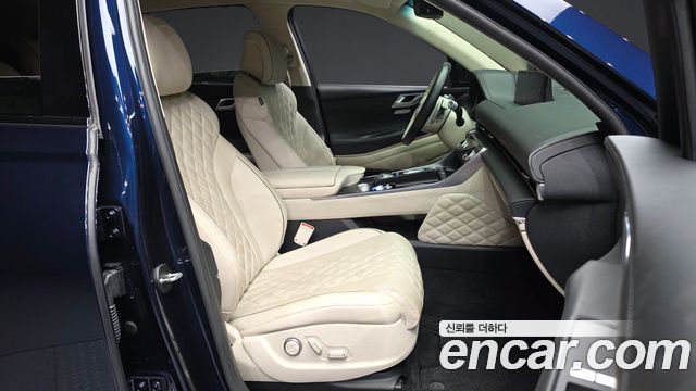 Genesis GV80 2022 — photo 11