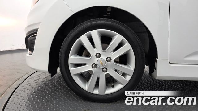 Chevrolet Korea Spark 2014 — photo 5