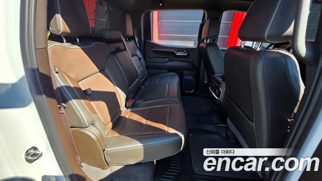 GMC Sierra 2023 — photo 19