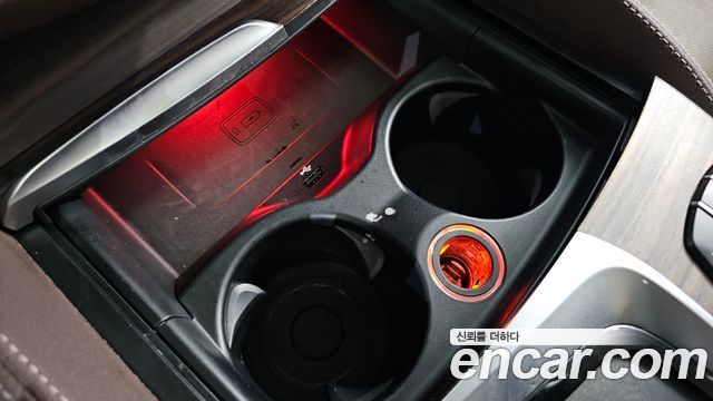 BMW 5-Series 2020 — photo 27