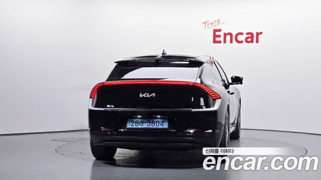 Kia EV6 2023 — photo 4