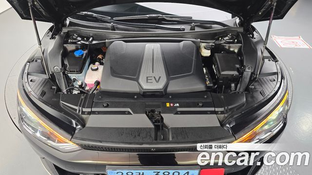 Kia EV6 2023 — photo 6