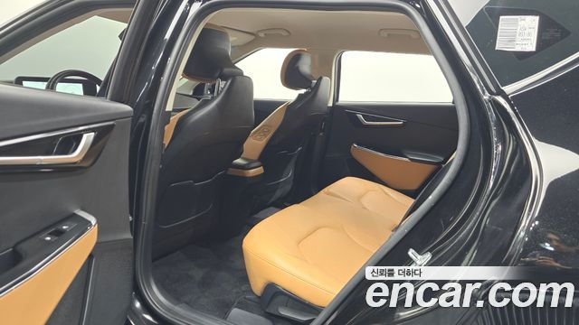Kia EV6 2023 — photo 17