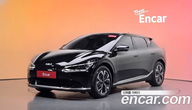 Kia EV6 2023 — photo 1