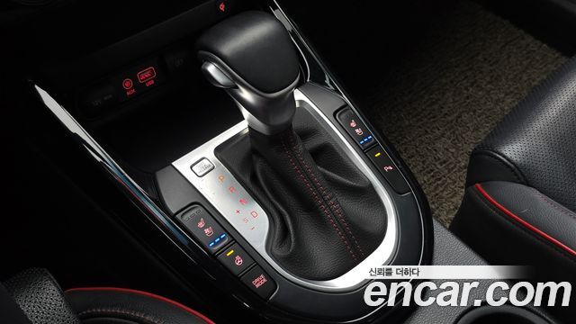 Kia K3 2020 — photo 12