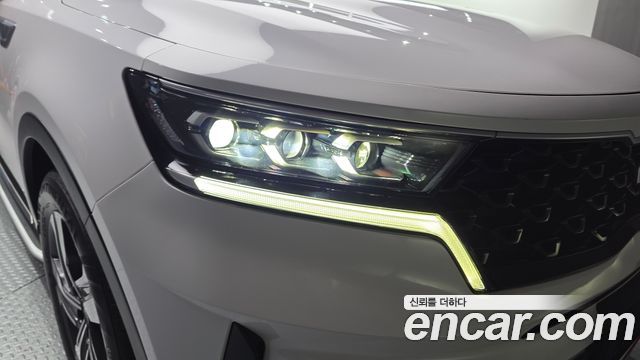 Kia Sorento 2021 — photo 8