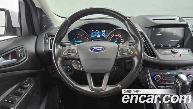Ford Kuga 2017 — photo 13