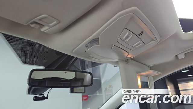 Ford Kuga 2017 — photo 17