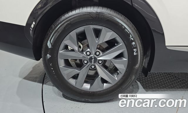 Kia Sportage 2023 — photo 5