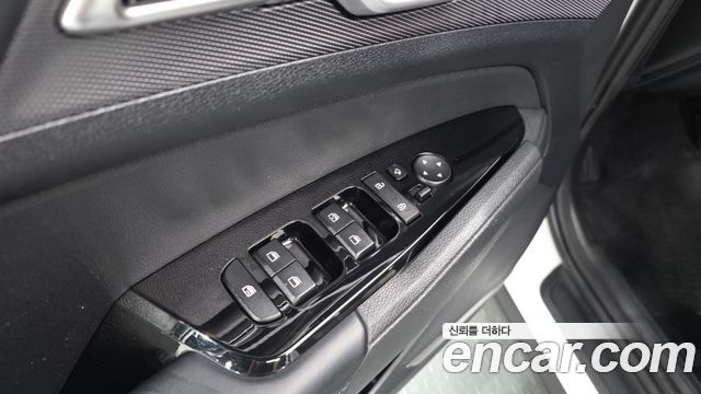 Kia Sportage 2023 — photo 30