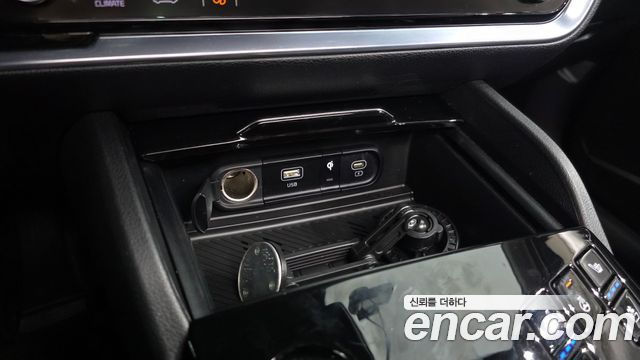 Kia Sportage 2023 — photo 31