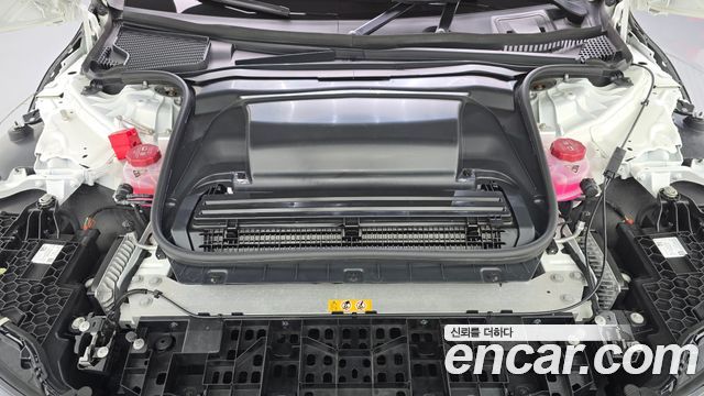 Mercedes-Benz EQE 2023 — photo 6