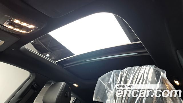 Mercedes-Benz GLE-Class 2023 — photo 21