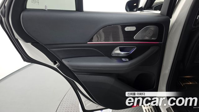 Mercedes-Benz GLE-Class 2023 — photo 15