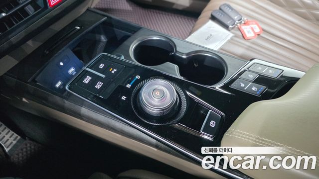 Kia K8 2022 — photo 12