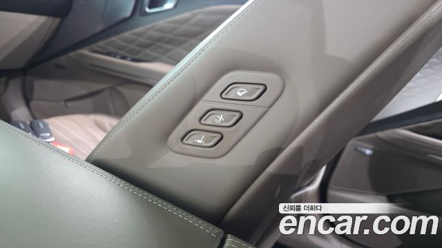 Kia K8 2022 — photo 32