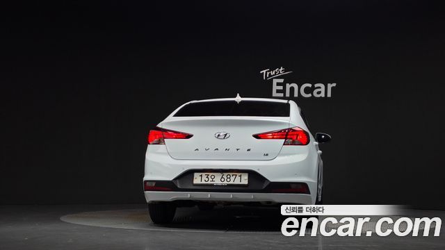 Hyundai AVANTE 2019 — photo 4