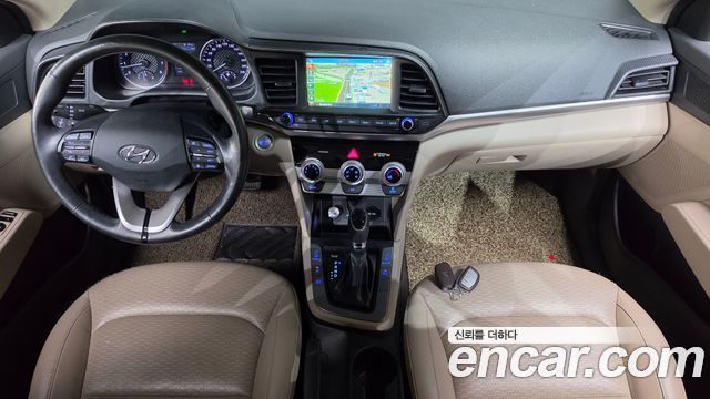 Hyundai AVANTE 2019 — photo 7