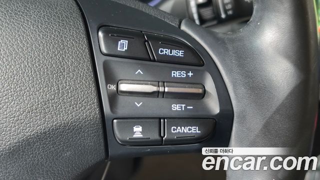 Hyundai AVANTE 2019 — photo 14