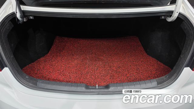 Hyundai AVANTE 2019 — photo 20