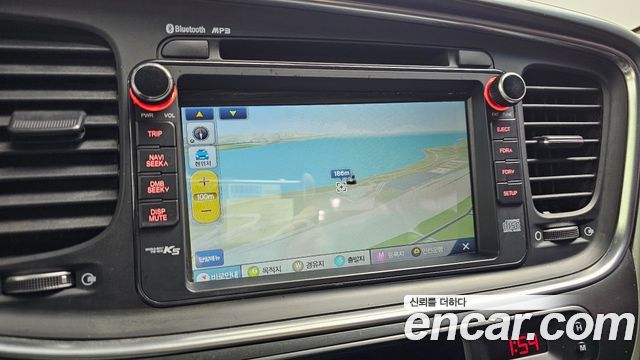Kia K5 2014 — photo 14