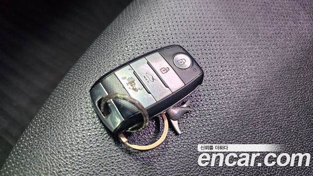 Kia K5 2014 — photo 16