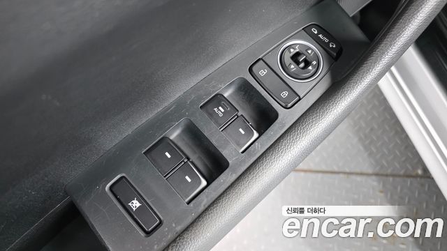 Hyundai Sonata 2018 — photo 11