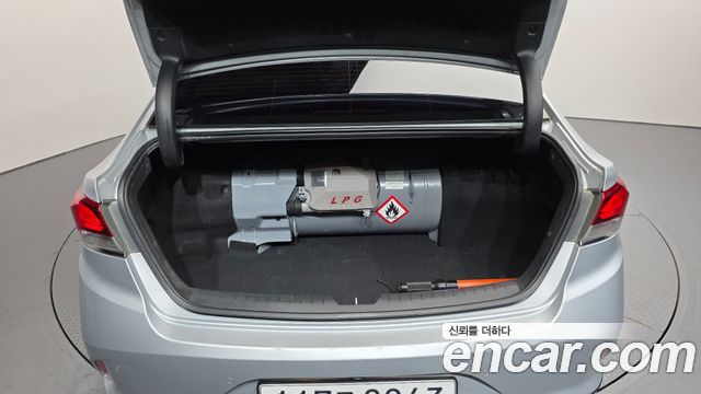 Hyundai Sonata 2018 — photo 20