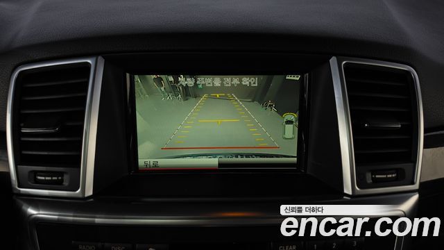 Mercedes-Benz M-class 2015 — photo 15