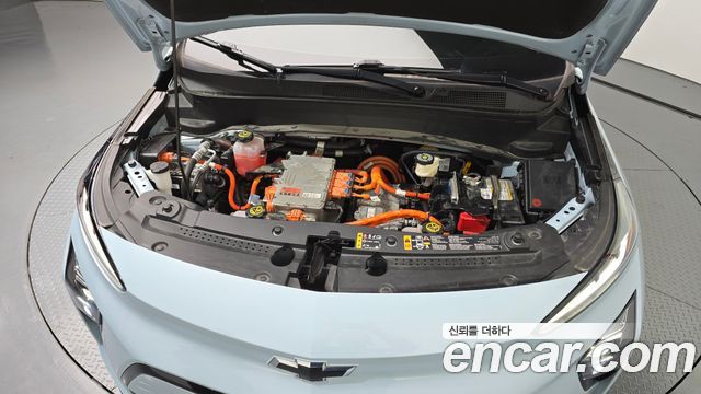 Chevrolet Korea 볼트 EUV 2023 — photo 6