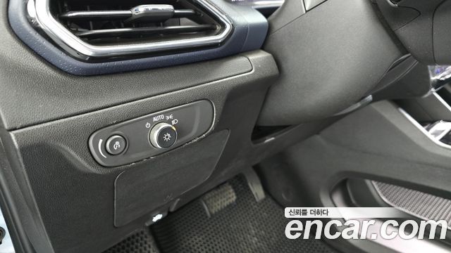 Chevrolet Korea 볼트 EUV 2023 — photo 22