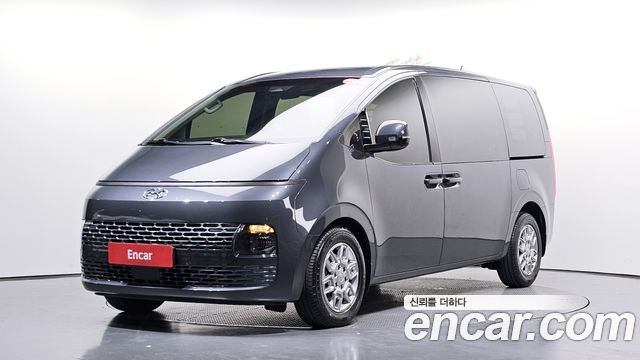 Hyundai Staria 2022 — photo 31