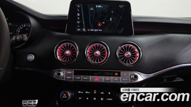 Kia Stinger 2020 — photo 19