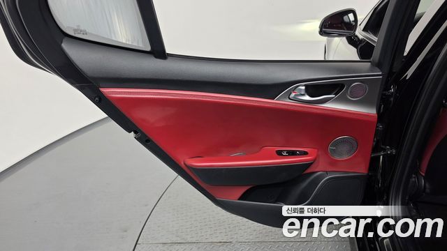 Kia Stinger 2020 — photo 15