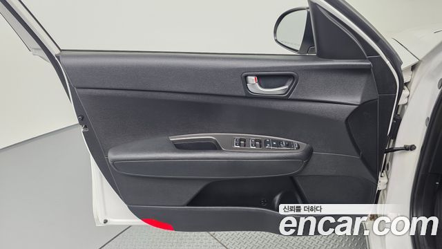 Kia K5 2020 — photo 14