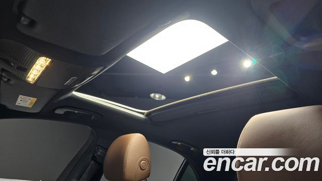 Mercedes-Benz E-Class 2021 — photo 25