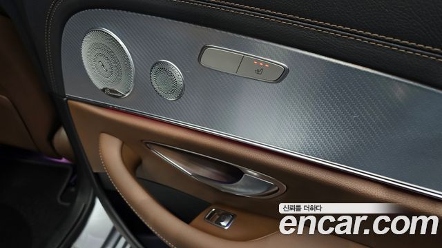 Mercedes-Benz E-Class 2021 — photo 27